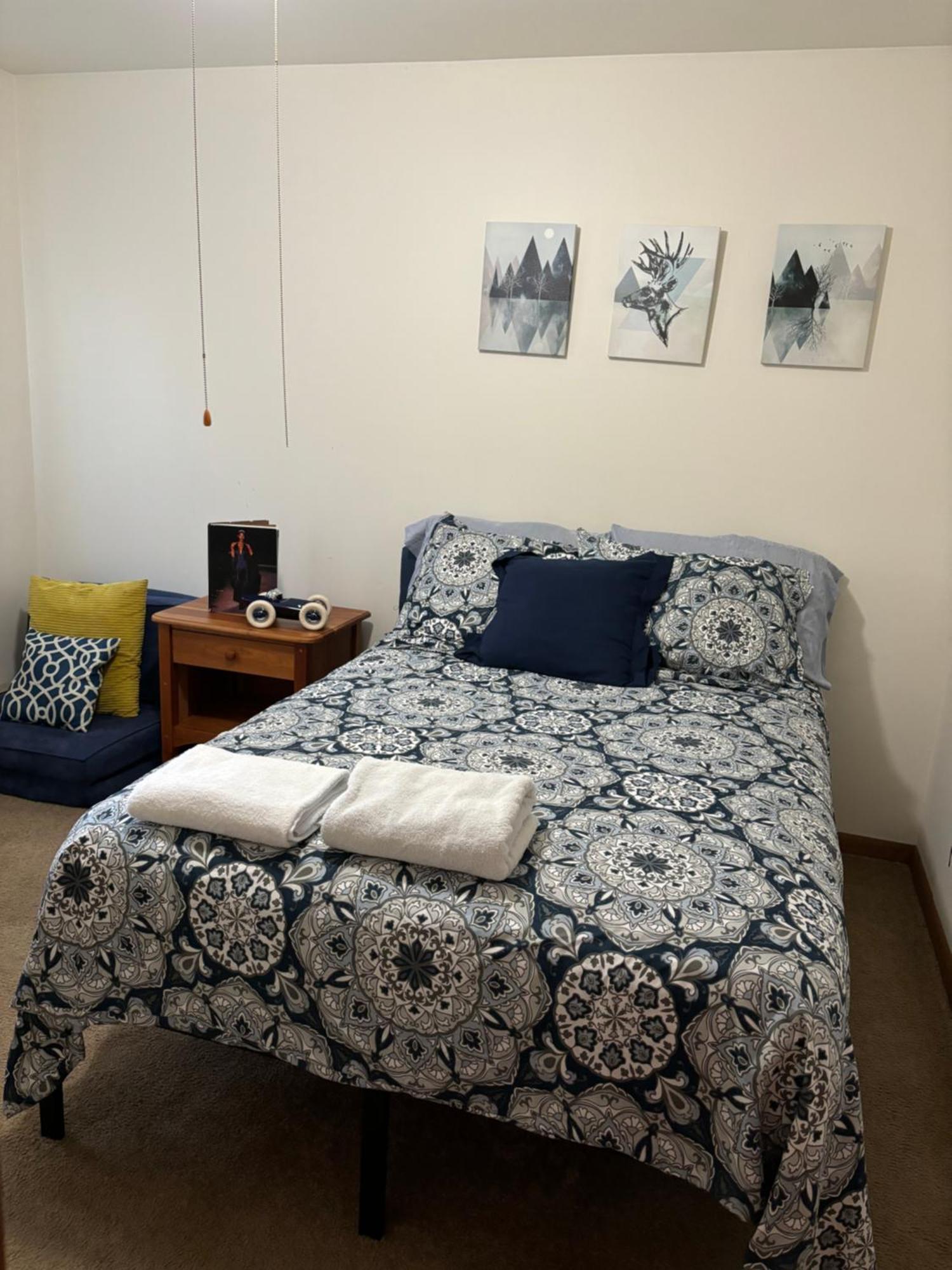 Ambiance - King Bed Cabin, Jetted-Tub & Fireplace Tobyhanna Ngoại thất bức ảnh